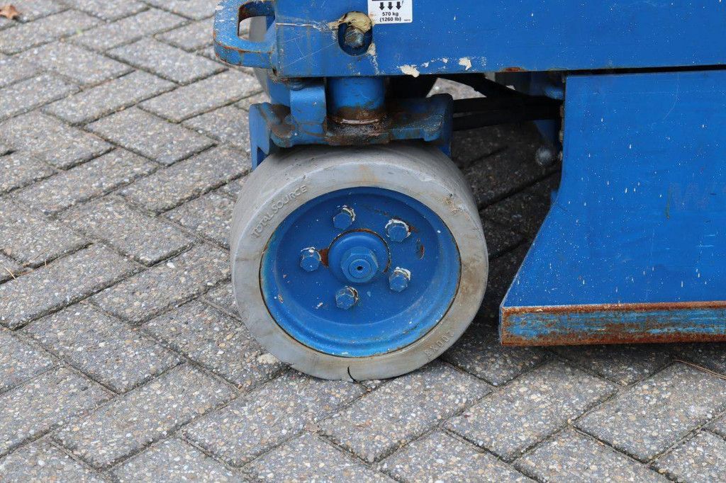 Skyjack SJ III Scherenarbeitsbühne 3219 Elektrisch 227 kg 7,8 m 2017