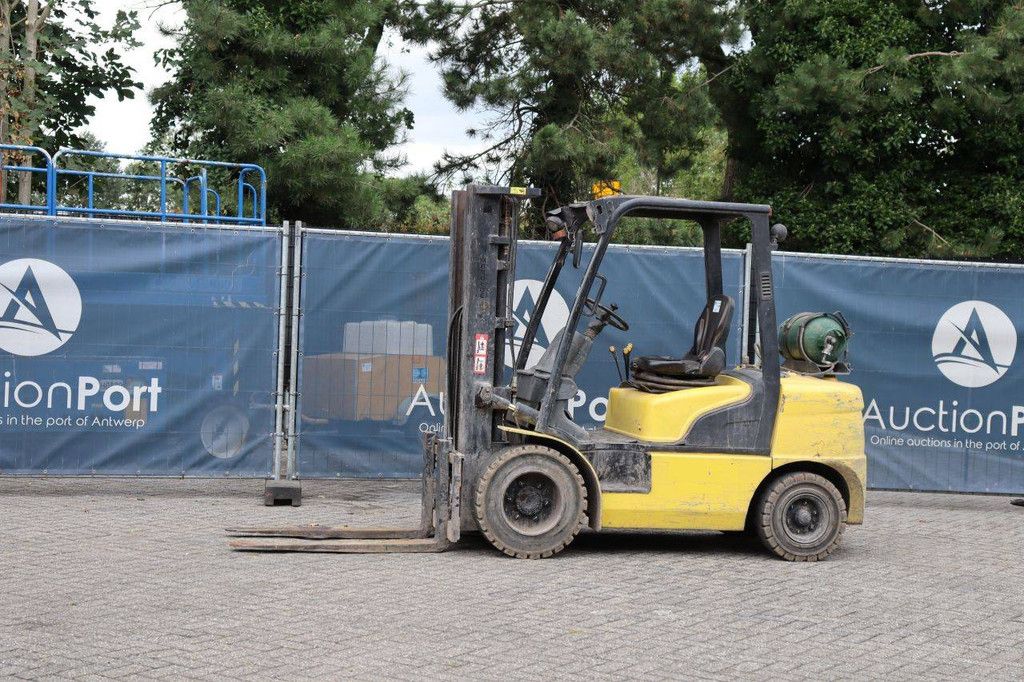 Forklift Hyundai 33L-7A LPG 3000kg 4.7m 2011