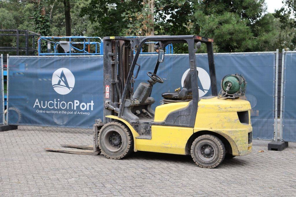 Forklift Hyundai 33L-7A LPG 3000kg 4.7m 2011