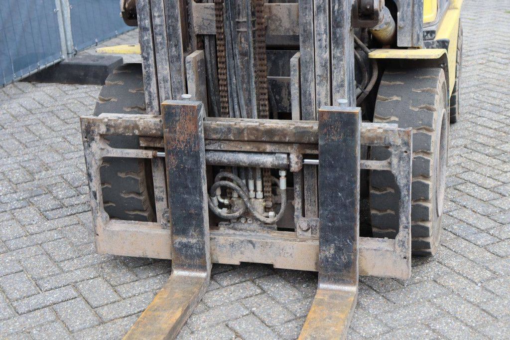 Forklift Hyundai 33L-7A LPG 3000kg 4.7m 2011