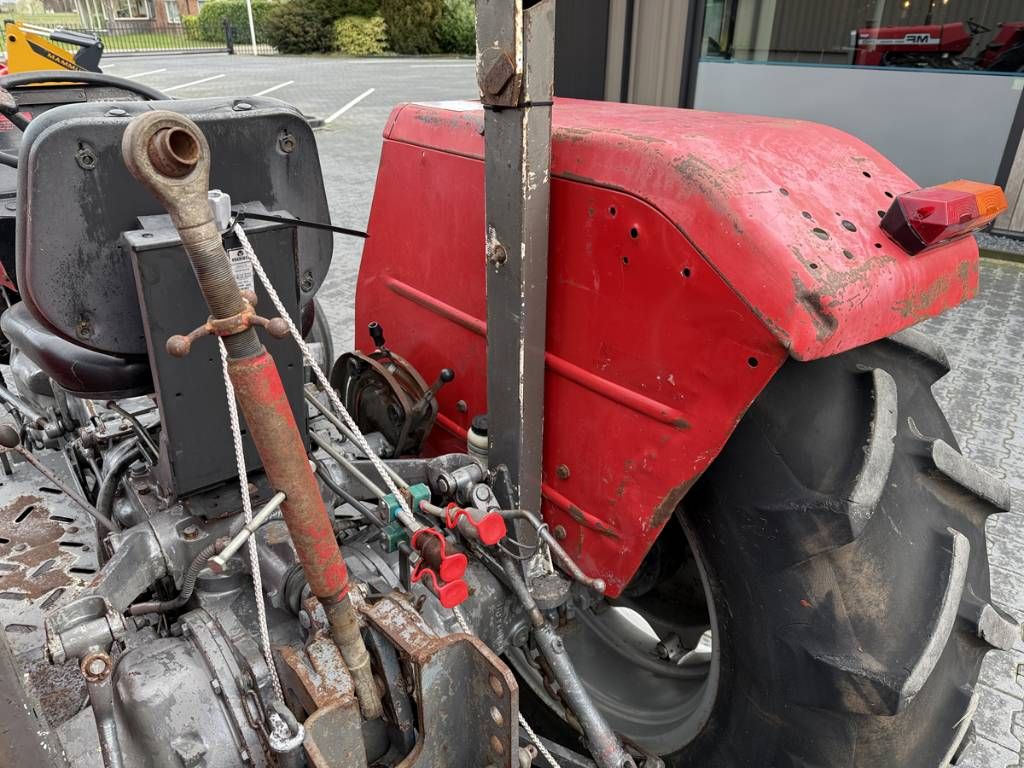 Massey Ferguson 260