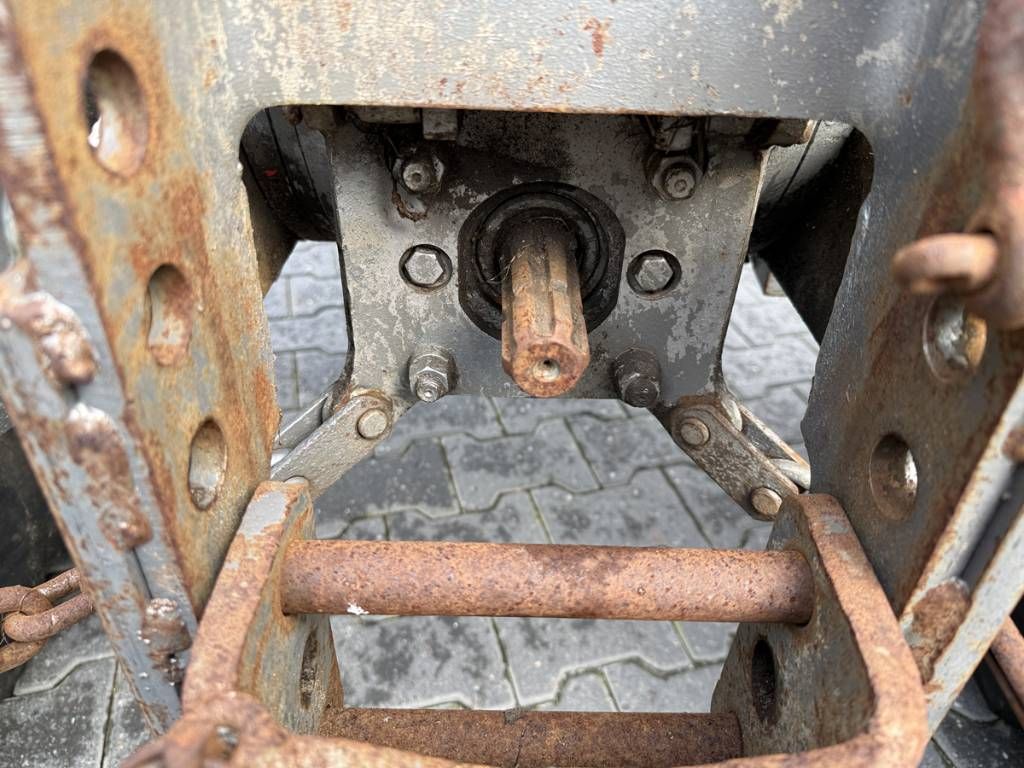 Massey Ferguson 260