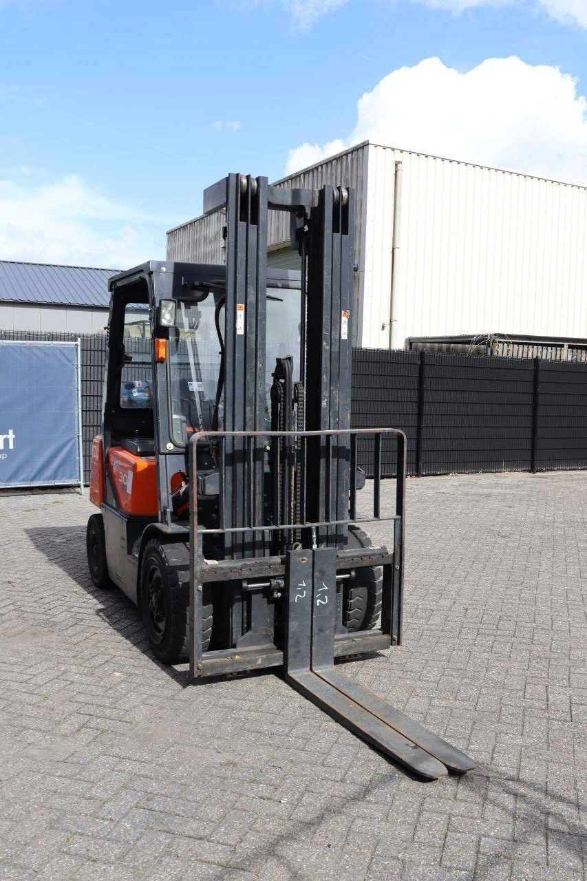 Doosan G30G LPG-Gabelstapler 3000 kg 5,9 m 2015