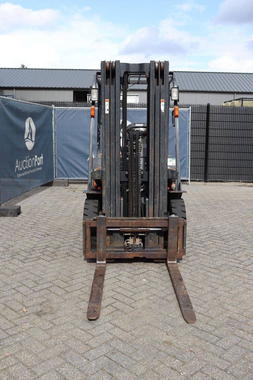 Gabelstapler Doosan D25G Diesel 2500kg 5,9m 2016