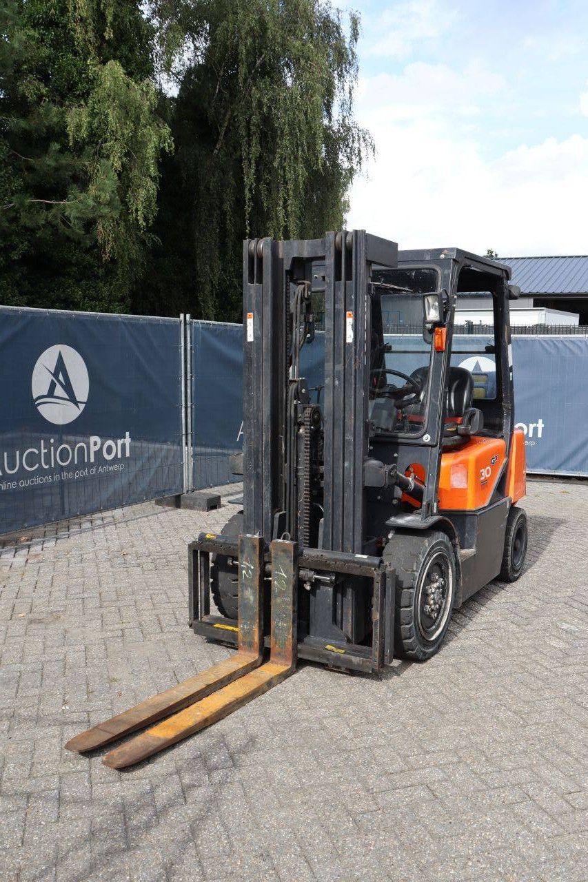 Doosan G30G LPG-Gabelstapler 3000 kg 5,9 m 2017
