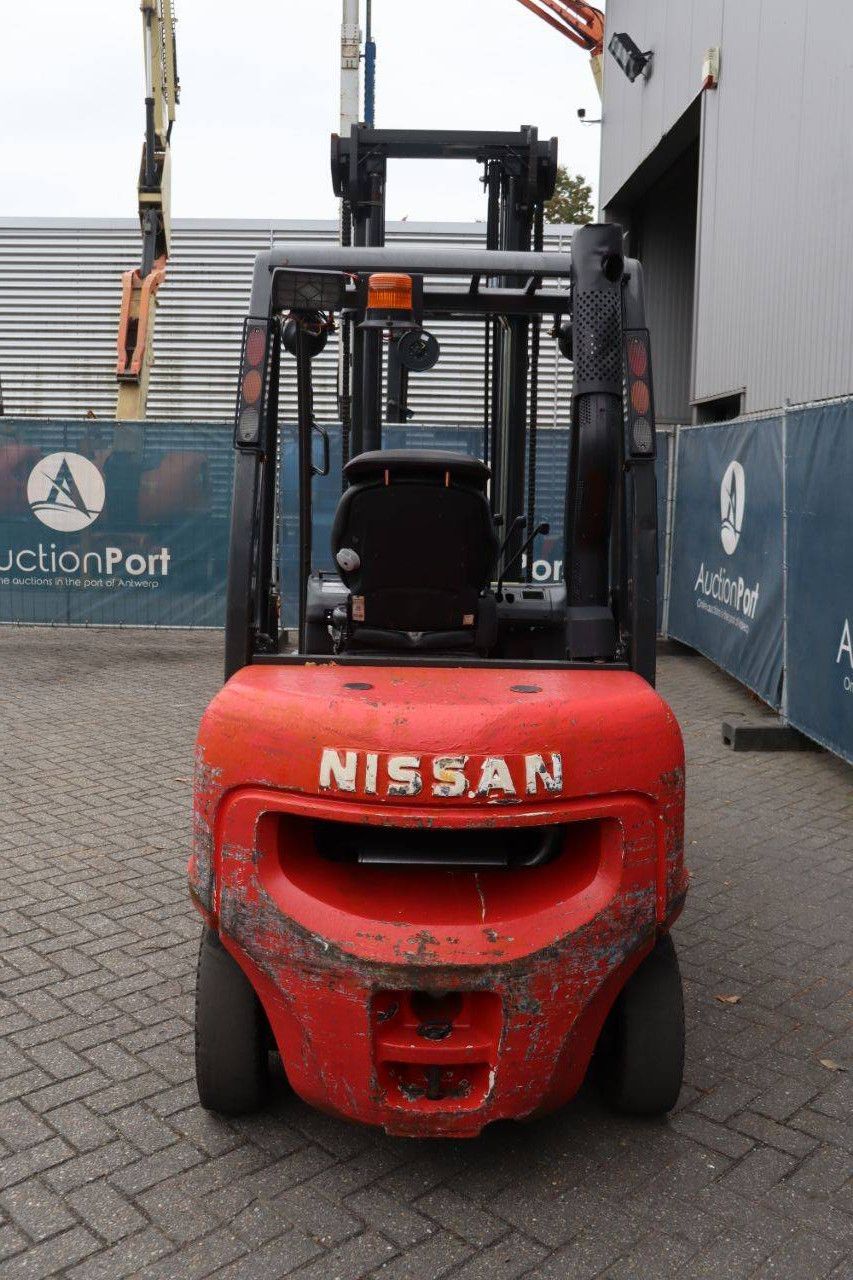 Heftruck Nissan FD02A25Q Diesel 2500kg 4.75m