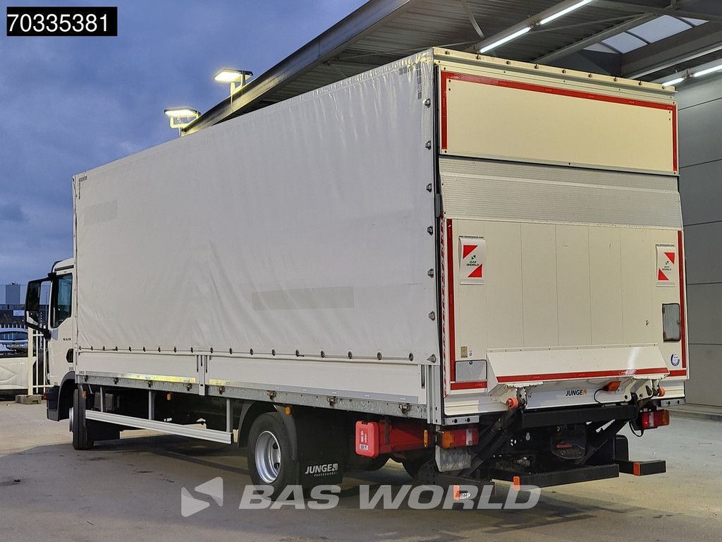 MAN TGL 12.250 4X2 12tonner 6-cylinder 1500kg ladebordwand Automatic Euro 6