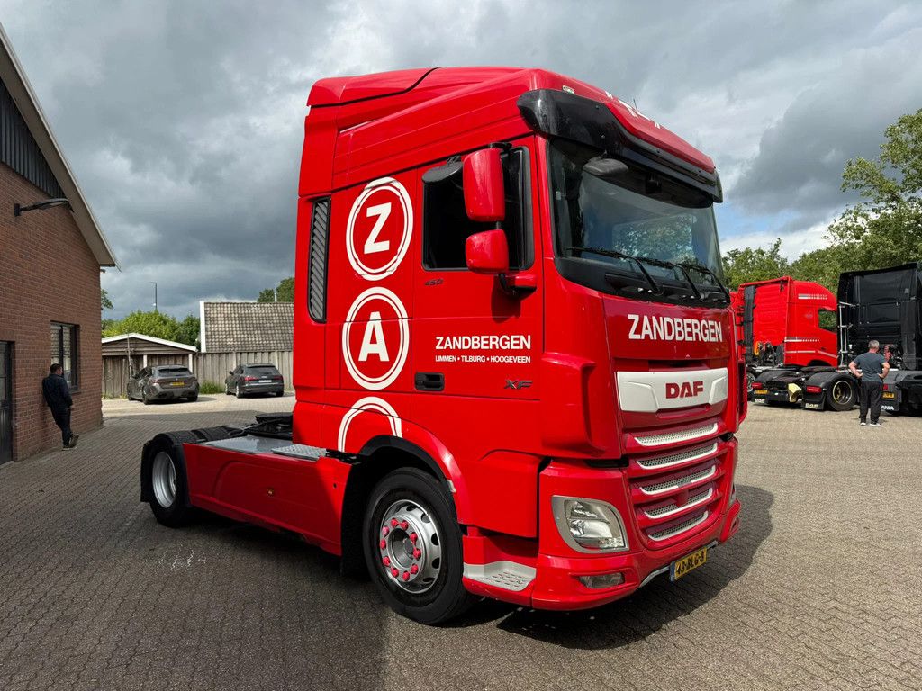 DAF XF 450 4X2 Space Cab Standairco NL Truck