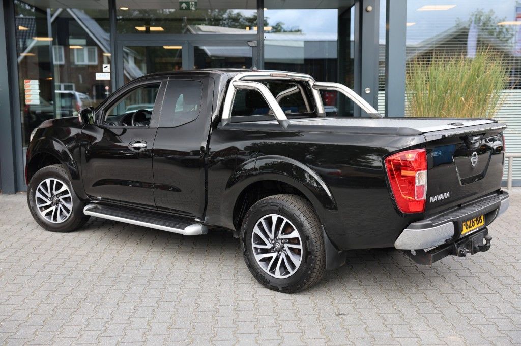 Nissan Navara 2.3 DCI X-TRA CAB 4WD VAN