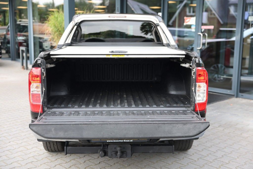 Nissan Navara 2.3 DCI X-TRA CAB 4WD VAN