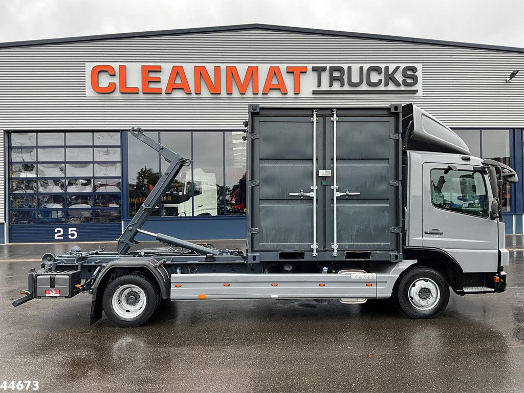 Mercedes-Benz Atego 816 met haakarmsysteem