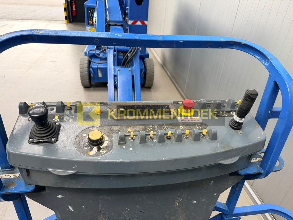 JLG E 400 AJP 3D KH10319