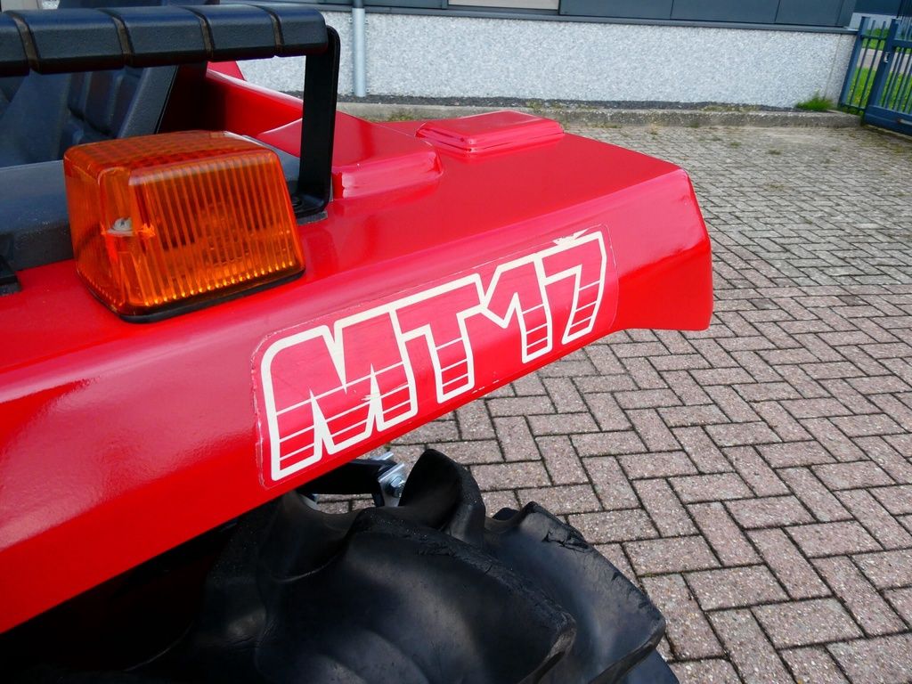 Mitsubishi MT17 4wd