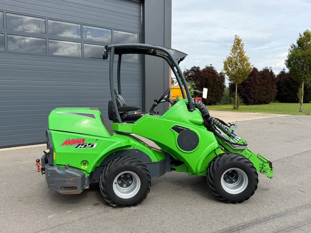 Avant 755i TDL Mini-lader