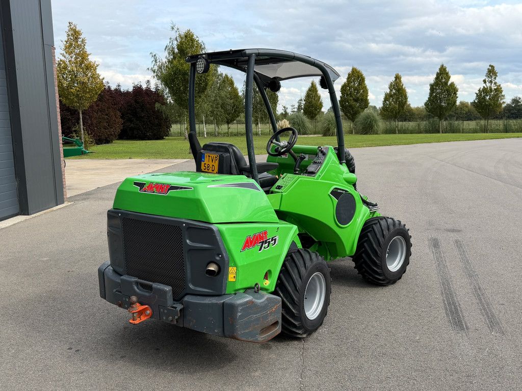 Avant 755i TDL Mini-lader