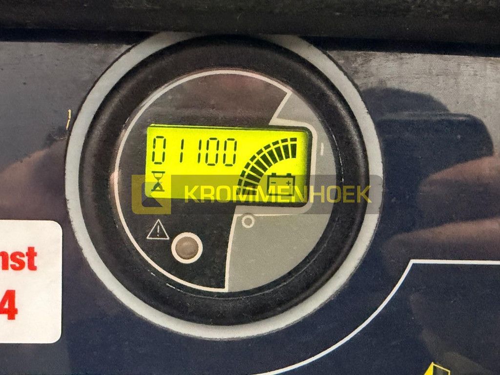 JLG E 300 AJP 3D KH10320