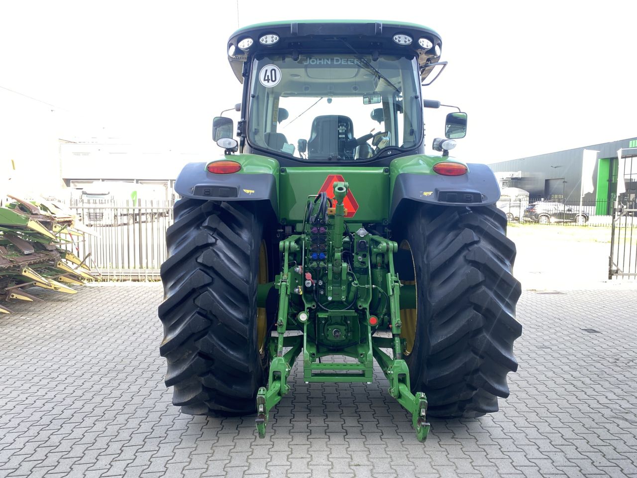 John Deere 8360R met achteruitrij-inrichting