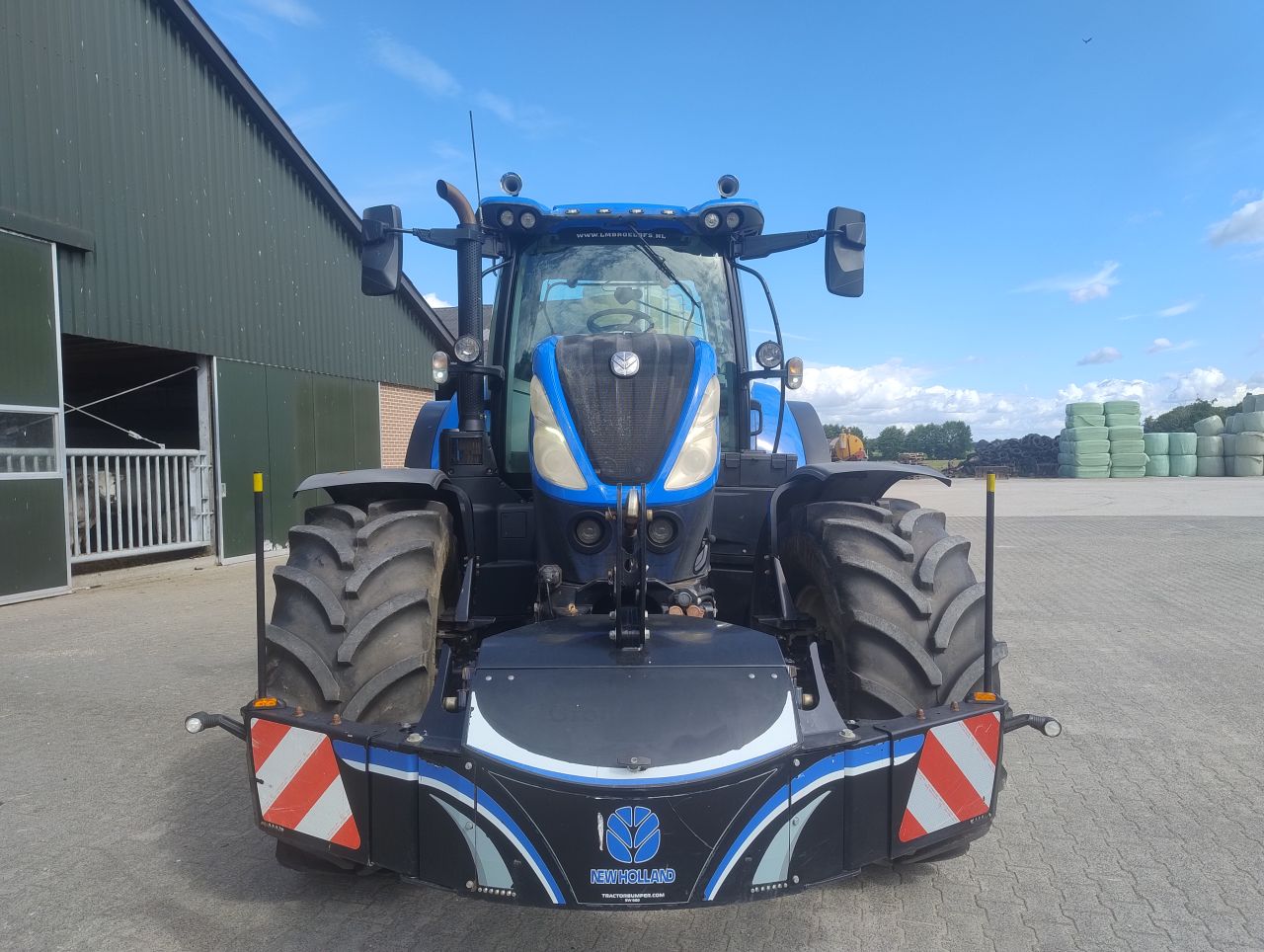 New Holland T7 165s