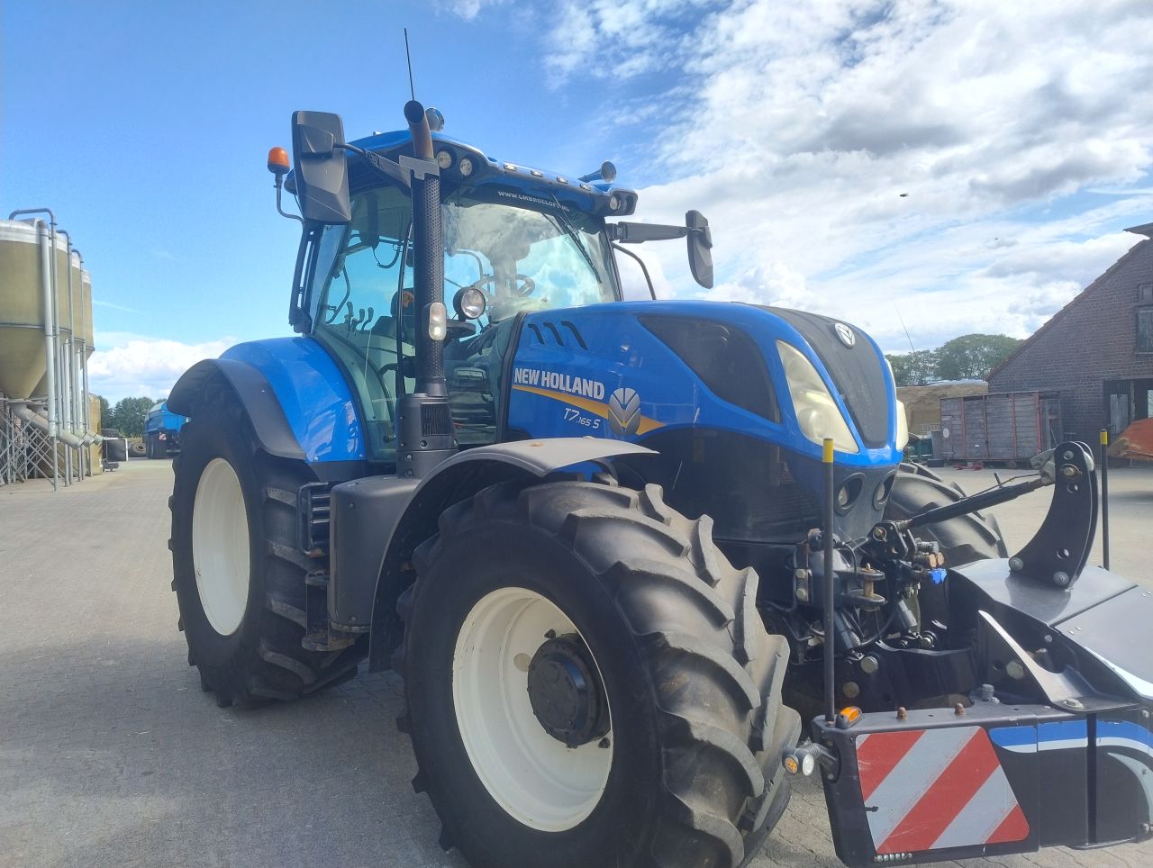 New Holland T7 165s