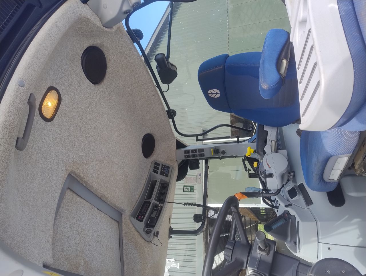 New Holland T7 165s
