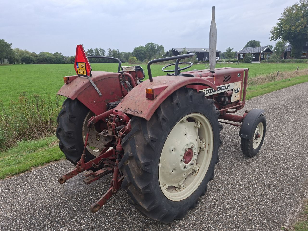 Originele IHC International 383 | NL Kenteken | gebruiksklaar