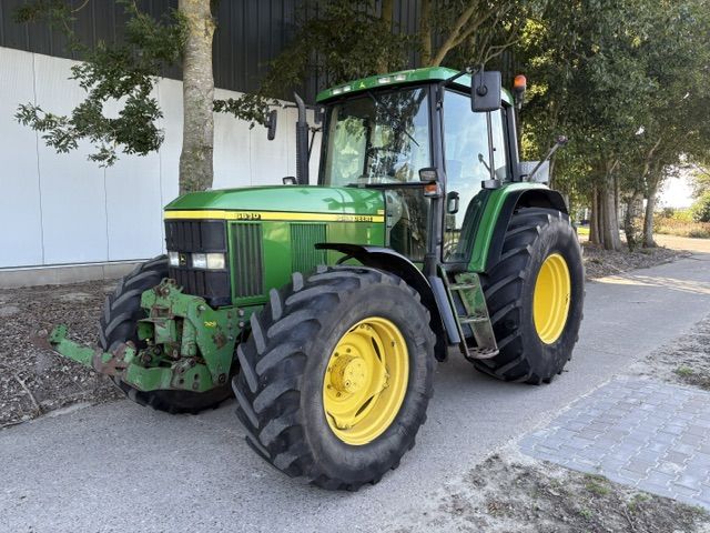 John deere 6610