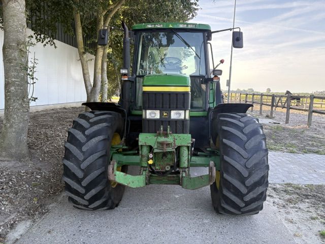 John deere 6610