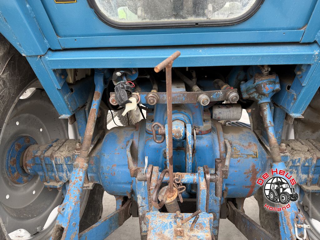 Ford 5600