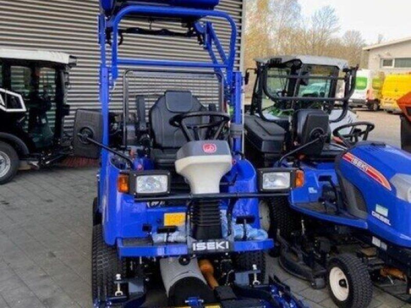 Iseki SF 225