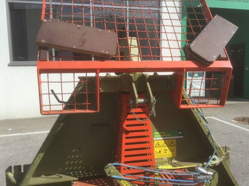 Holzknecht HS 260