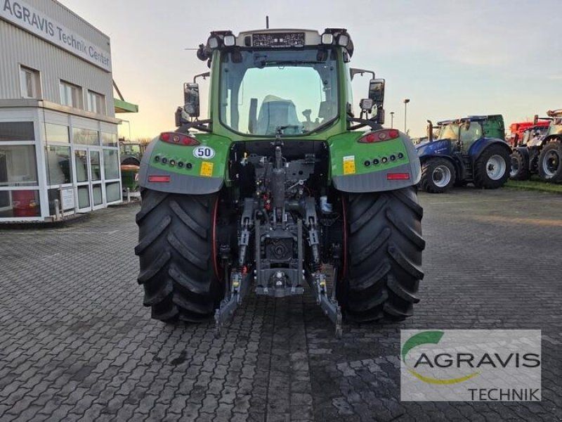 Fendt 724 VARIO S4 Profi Plus