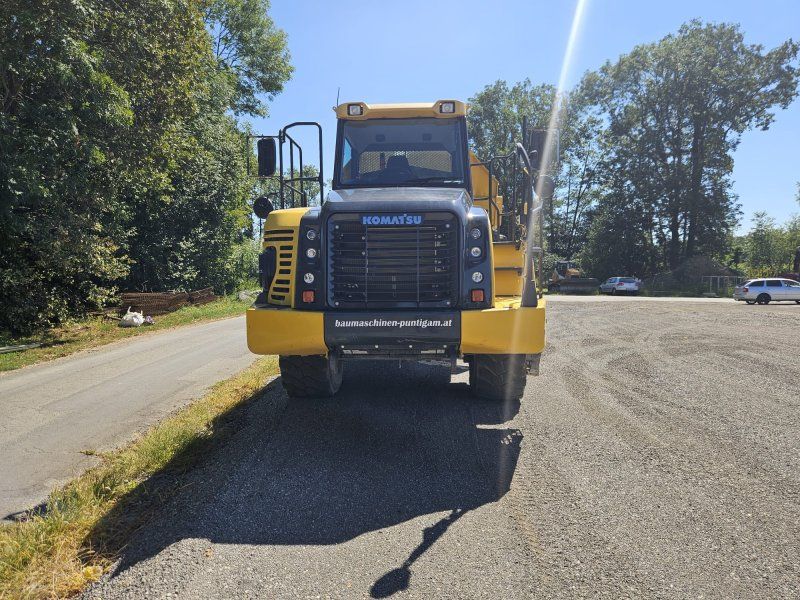 Komatsu HM 300-5EO