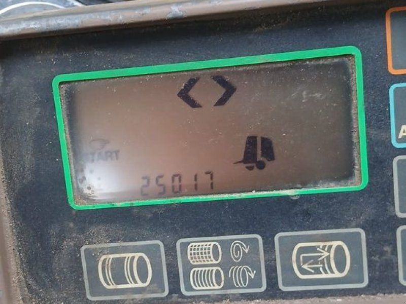 John Deere 580