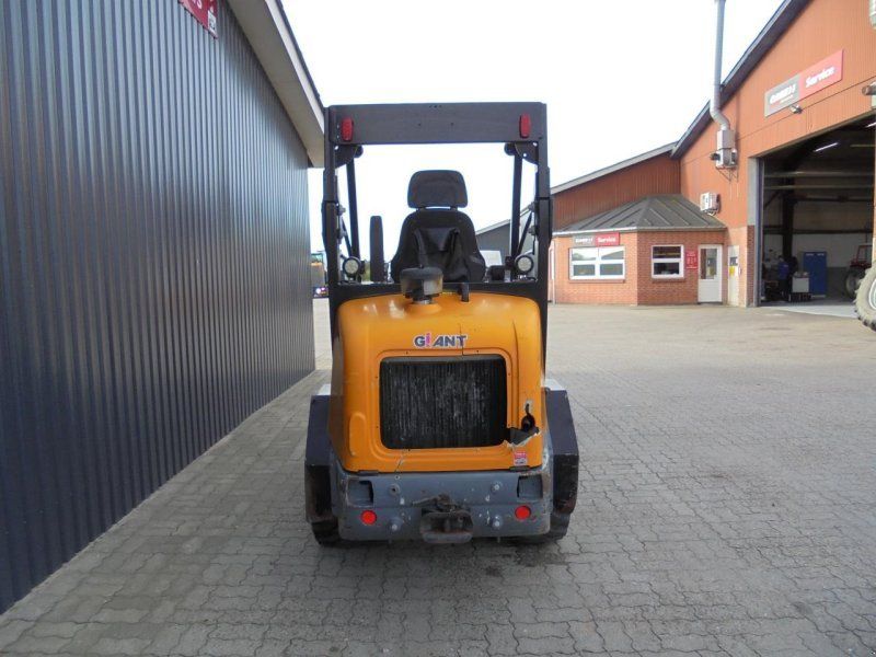 Giant V452T