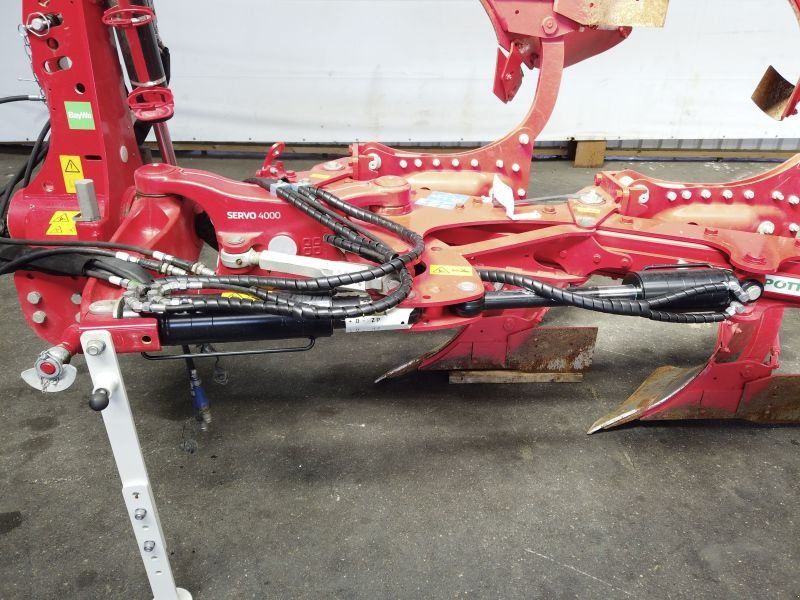 Pöttinger GEBR.SERVO 4000 PLUS NOVA 5-SC