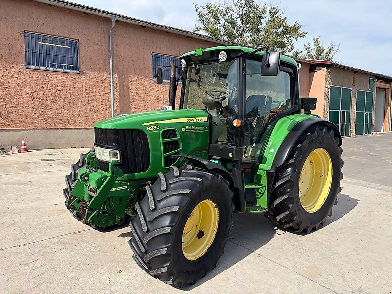 John Deere 6230 Premium *Auto Quad*