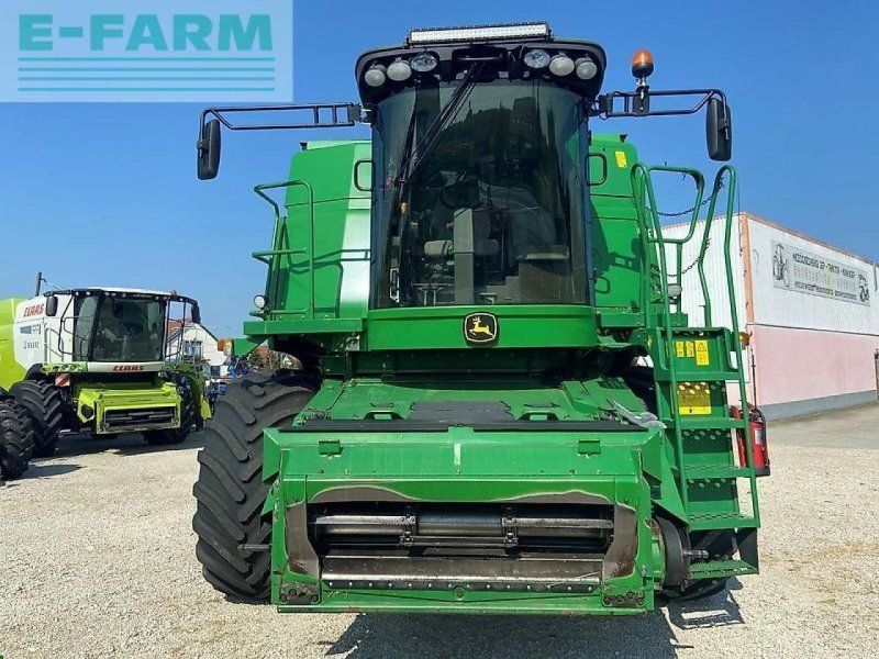 John Deere t660