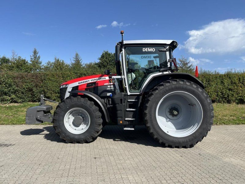 Massey Ferguson 8S 305 XTRA DYNA VT