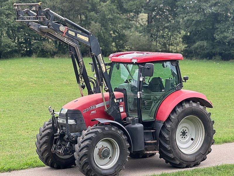 Case Maxxum MXU 135 Pro Multicontroller