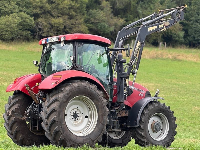 Case Maxxum MXU 135 Pro Multicontroller