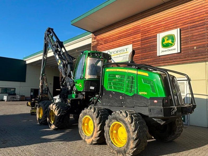 John Deere 1270G