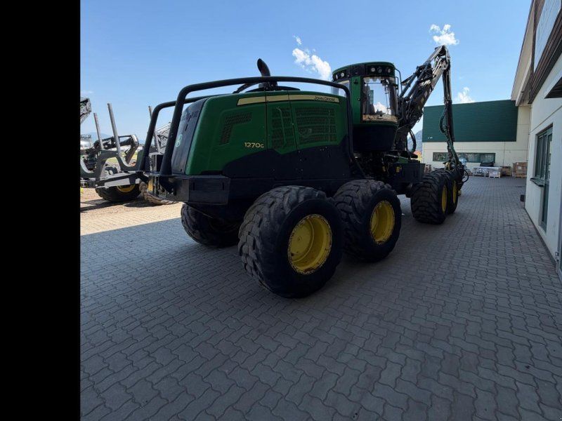 John Deere 1270G