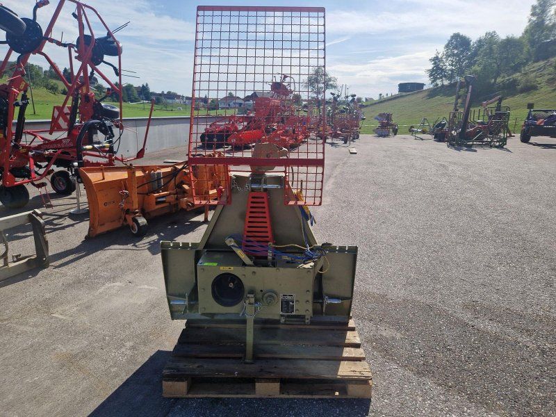Holzknecht HS 145