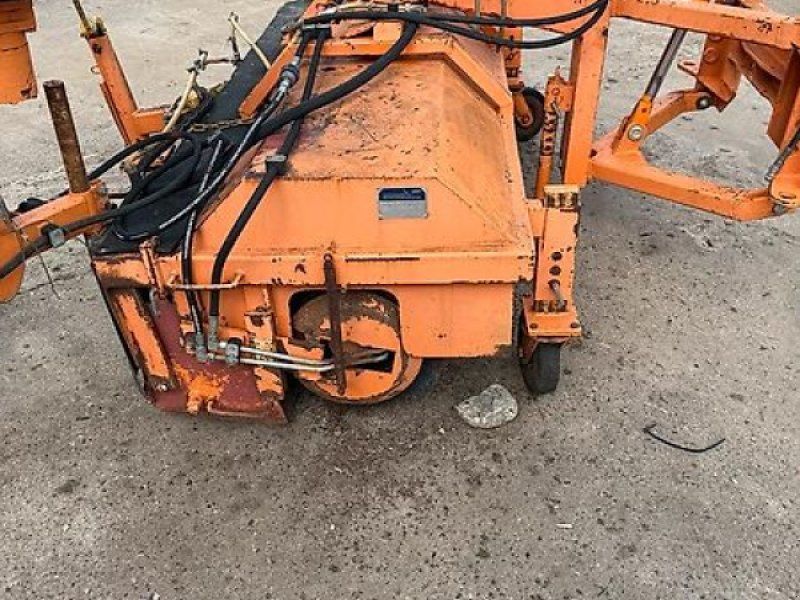 Schmidt WKA22V Hydr. Kehrbesen Seitenkehrbesen Wanne inkl. MwSt
