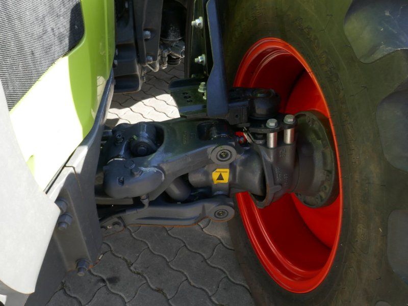 Claas Arion 440 CIS PANORAMIC Frontlader FL100