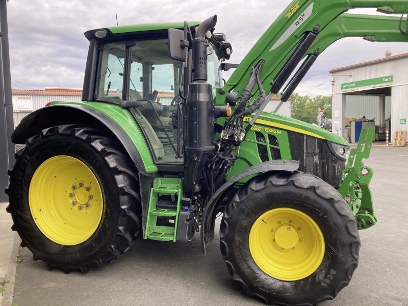 John Deere 6120 M