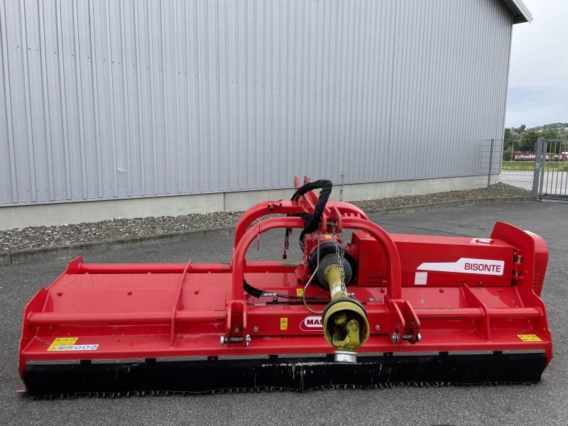 Maschio BISONTE 280, MIETE AB 198€/Tag
