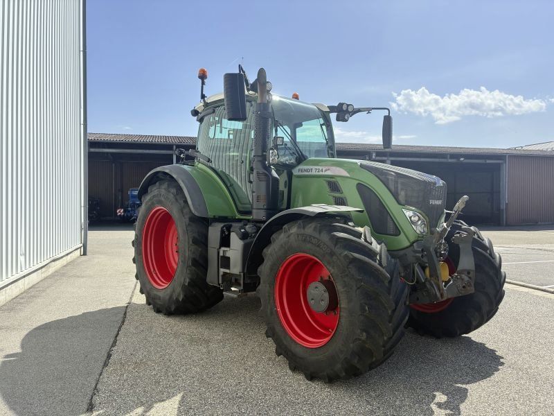 Fendt 724 VARIO S4 PROFI PLUS