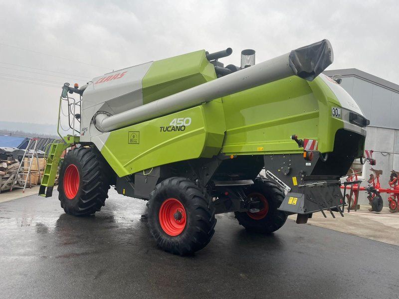Claas Tucano 450