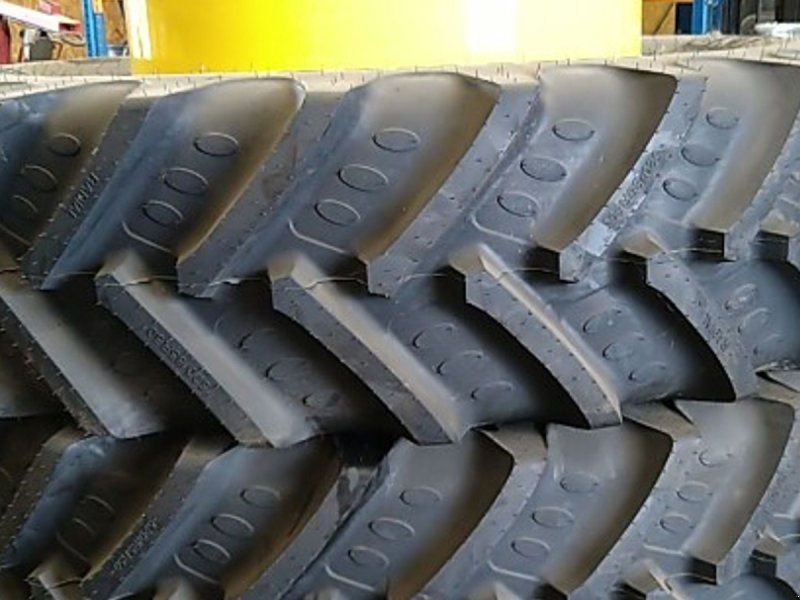 BKT 520/85R50 16x50/42